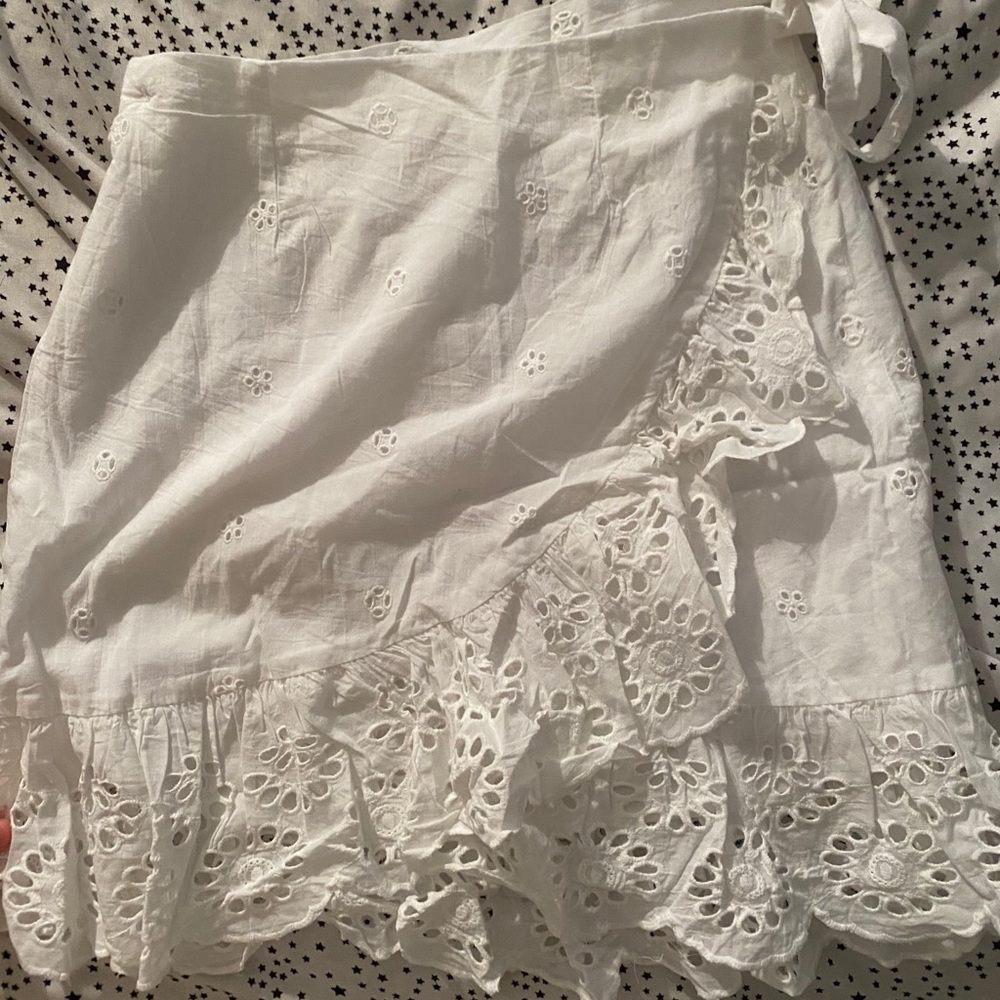 White side tie skirt